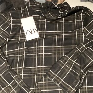 Zara Black and Green Checkered Dress. Large New Condition